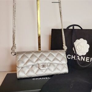 Reserved for "lpegoraro AUTHENTIC Chanel Silver Caviar Crossbody Wallet on Chain